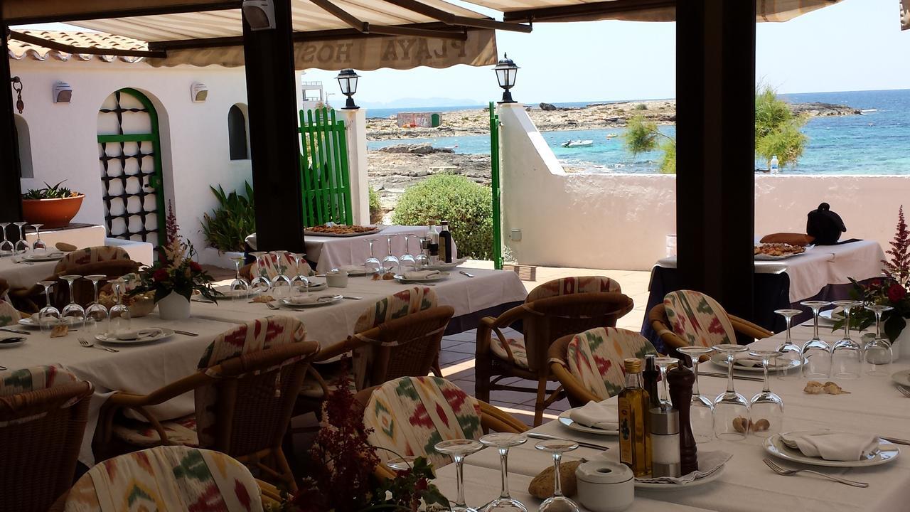 Hostal Restaurante Playa Colonia de Sant Jordi Ngoại thất bức ảnh