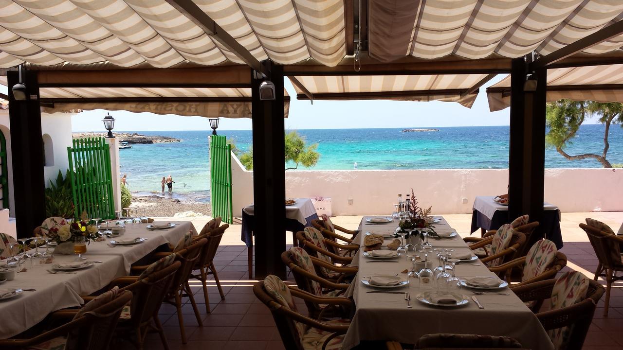 Hostal Restaurante Playa Colonia de Sant Jordi Ngoại thất bức ảnh